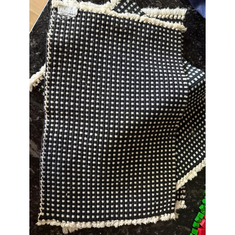 VTG 4 Dansk Ritva Puotila Woven Cotton Placemats black cream Scandi fringe 18x11